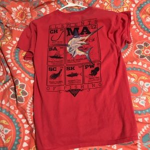 Woman’s Columbia shirt small